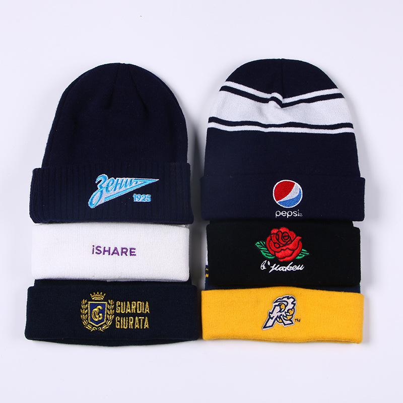 高精密立体刺绣花帽子布贴魔术字母补丁热熔胶自粘棒球帽服饰配件