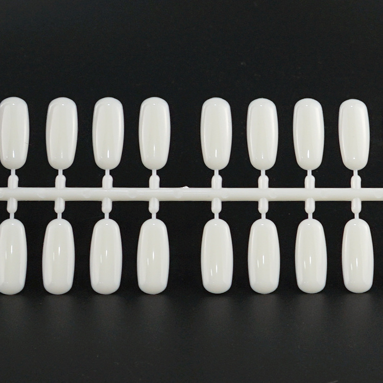 Fake nails for manicure