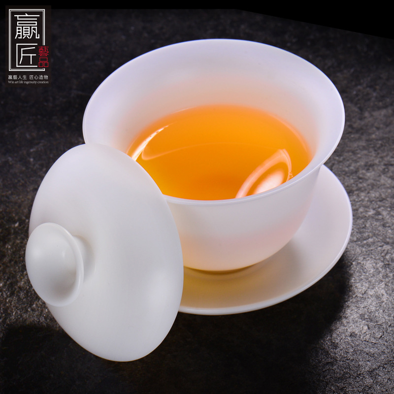 Winjiang Dehua hecho a mano de porcelana blanca de tres piezas Cuenco de la cubierta de la grasa de las ovejas de jade de porcelana Fina rueda redonda de fusión de té de Kung Fu tazón de té de la boda solo Tazón