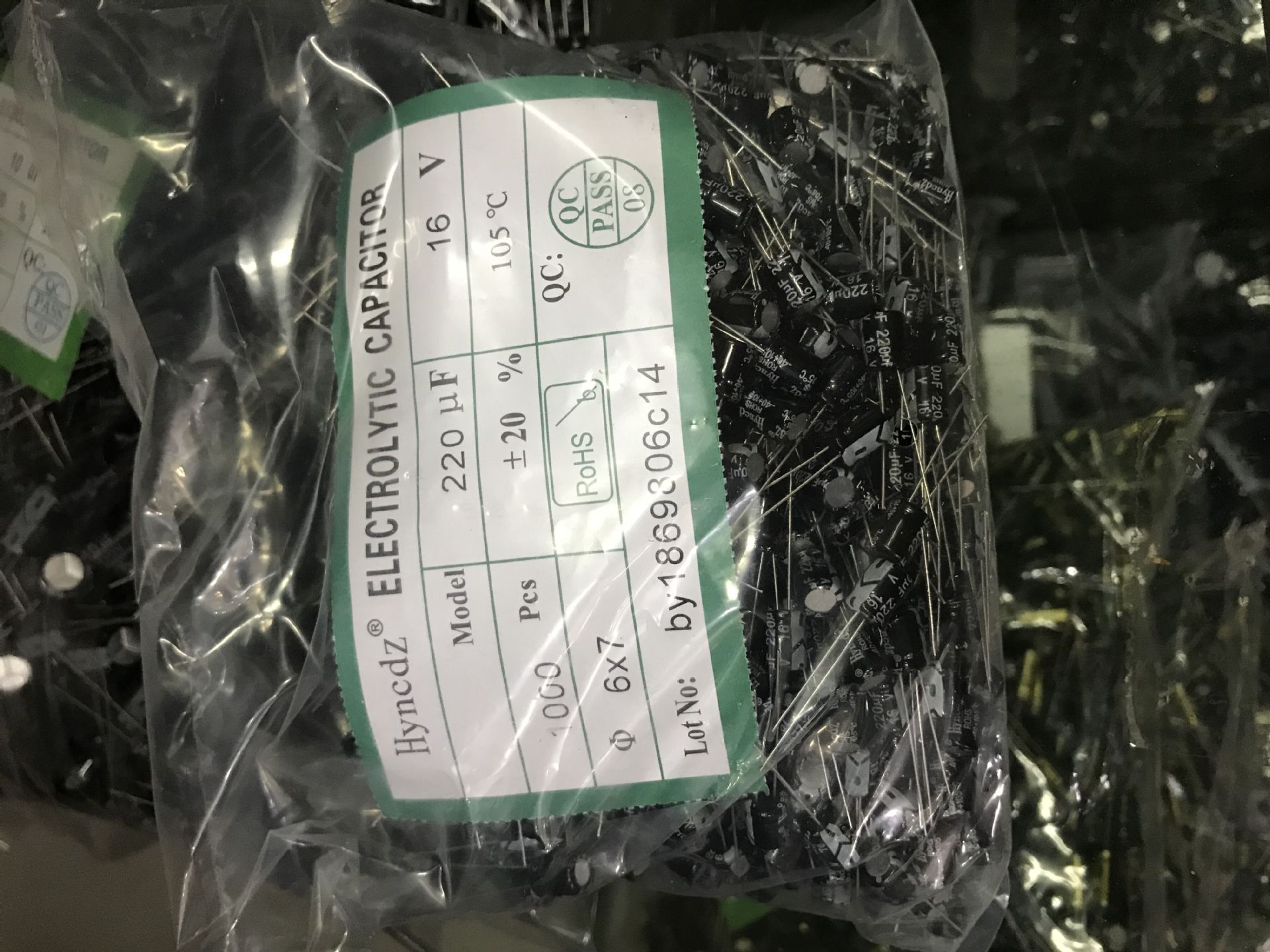 供应hyncdz铝电解电容16V220UF