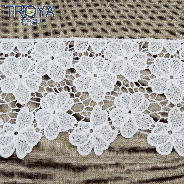 新款牛奶丝镂空刺绣花边水溶定位小花条码花边 裙摆服装辅料lace