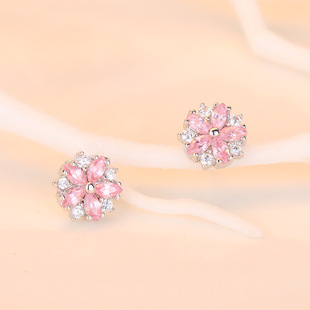 �¼��y�n����ϵ�ѻ����Ů�r�з�ˮ�����h���s�����W�����Ʒ���l