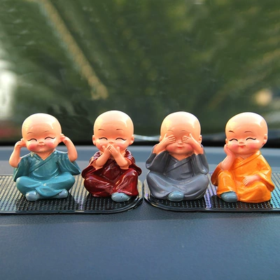 Explosive four not small monk Shaolin Kung Fu boy small novice monk car accessories gifts practical creative (Car ornaments) - the-price-of-a-set-of-four-little-monks