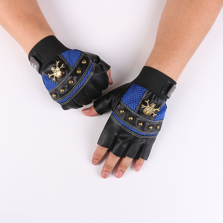 Nuevos hombres y mujeres guantes de medio dedo remache cráneo transpirable pu cuero al aire libre ciclismo deportes fitness dedo guantes de fuga