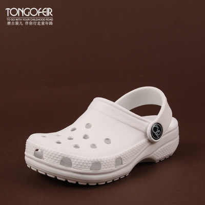 Классические тапочки в стиле Crocs подходит для мужчин и женщин, пляжная обувь, босоножки, повседневная обувь, коллекция 2023