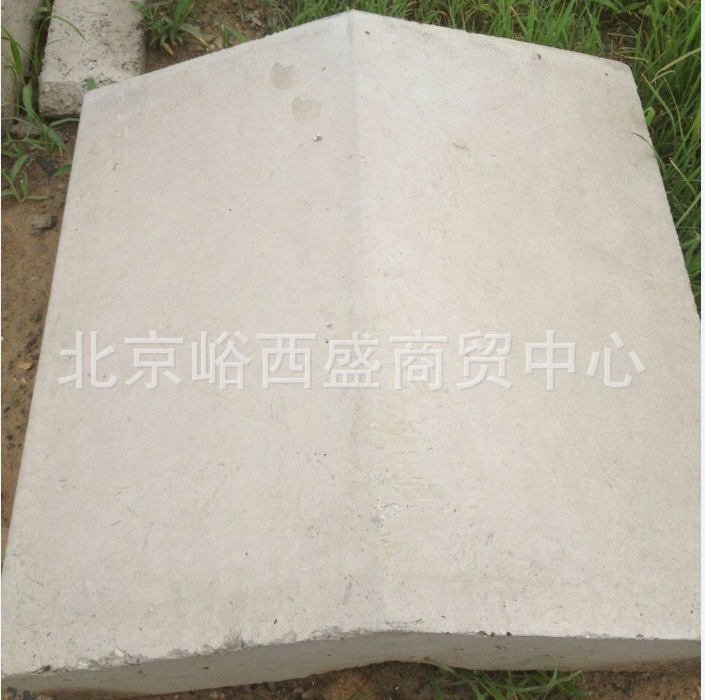 供应上坡角 三八字草坪砖