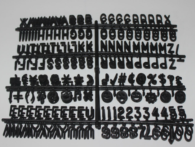 Tablero de fieltro de Amazon tablero de mensajes tablero de letras en inglés fieltro carta de plástico de 0,75 pulgadas 170 pequeño