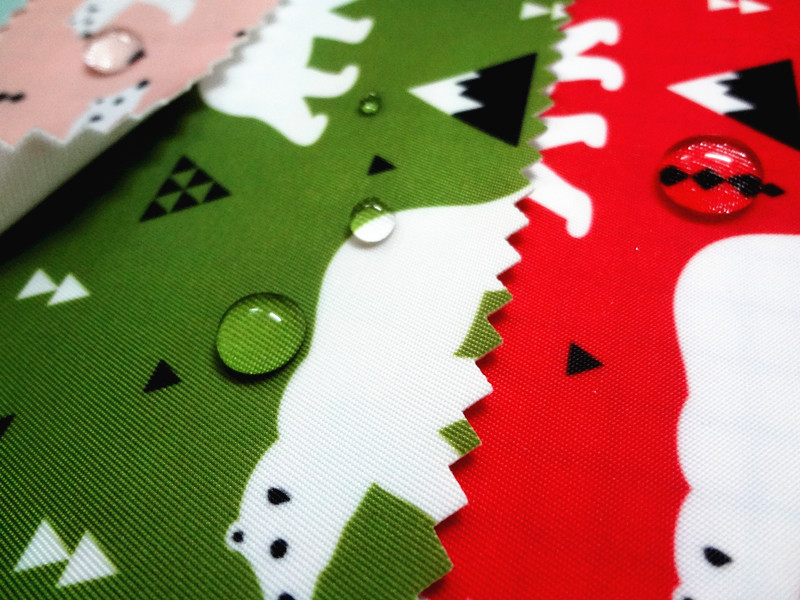 工厂直供复合印花箱包布 复合牛津布 北极熊印花 斜纹防水布