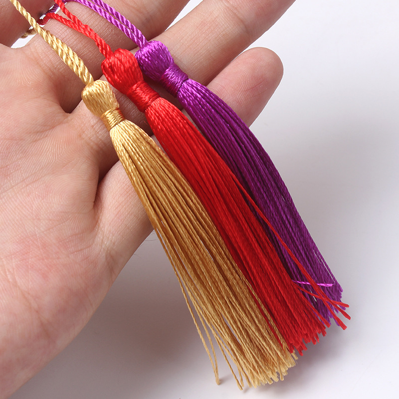 Factory wholesale tassel small hanging spike Chinese Knot Tassel bookmark small tassel spike pendant fan Spike Factory wholesale tassel small hanging spike Chinese Knot Tassel bookmark small tassel spike pendant fan Spike