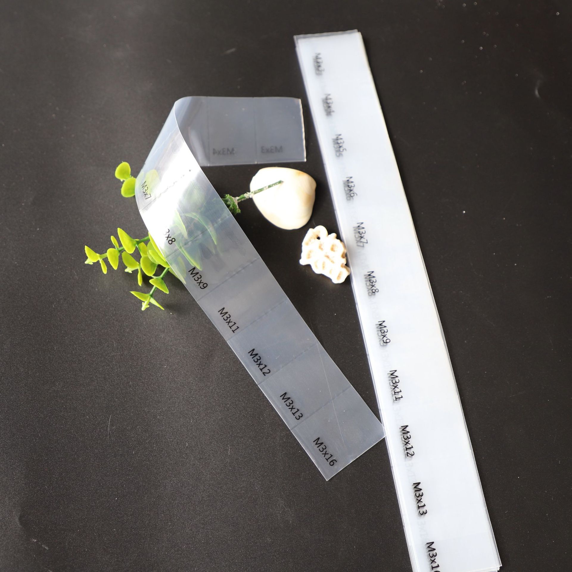 东莞电子配件PE排排袋加厚五金小配件塑料膜袋透明联排五十格袋