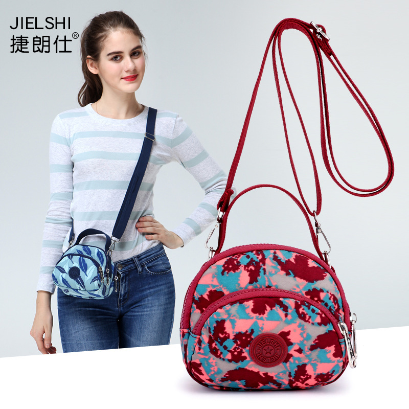 Trendy Crossbody Clutch Fashionable Mobile Phone Coin Purse Lightweight Women's Mini Shoulder Bag Waterproof Nylon Cloth Bag