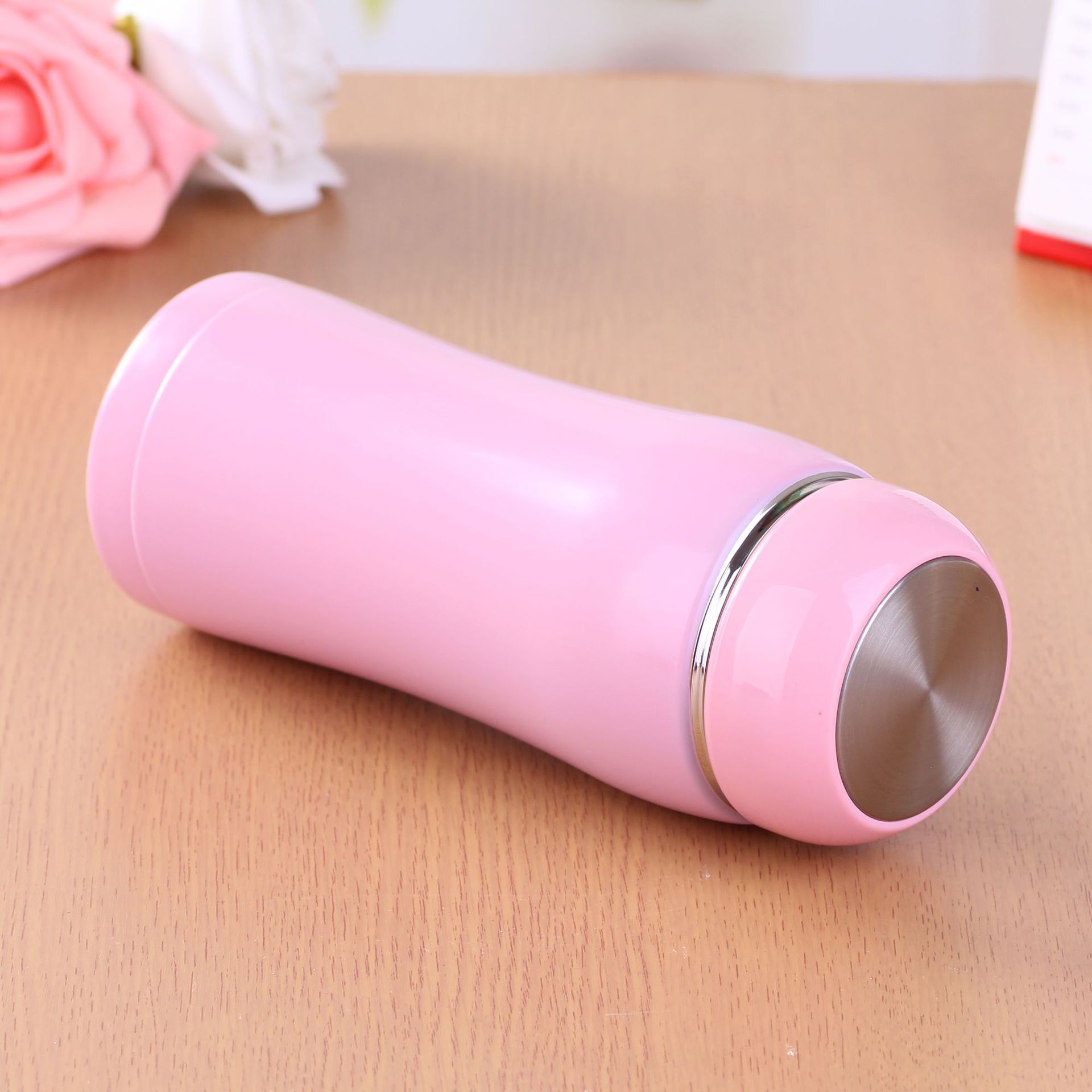 Taza de agua aislada de acero inoxidable 304 Taza aislada al vacío Taza para niños creativos al por mayor forma Linda multi-color opcional