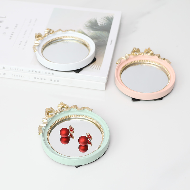 유럽식 복고풍 활 메이크업 거울 어린이 휴대용 원형 거울 보석 보관 접시 케이크 나비 Instagram 사진 소품