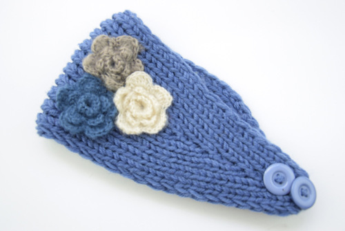 European and American-style knitted mohair flower yarn headband with earflaps, hand-knitted colorful headband for warmth—perfect for fall and winter.