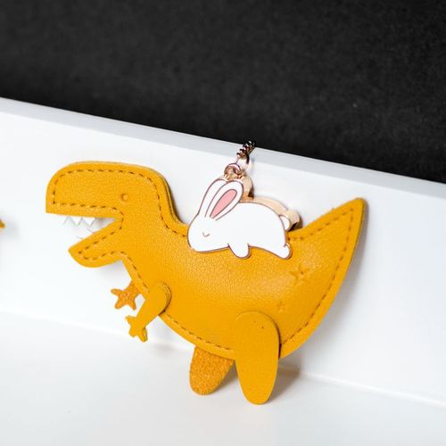 Bamenchongshe small animal PU car keychain pendant bag hanging jewelry creative gift girl small gift