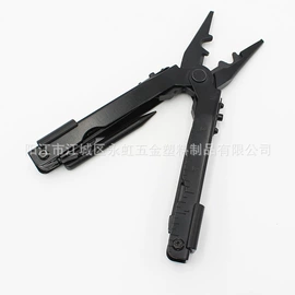 多功能刀钳;开瓶器;锤子