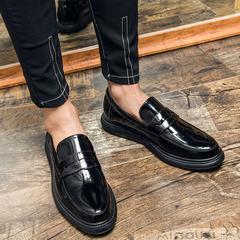 Xinyida British-style trendy casual leather shoes—sourced directly from Taobao, perfect for business and everyday wear; men's shoes with a sleek fit, also ideal as student footwear. Dropshipping available—order just one pair! 9202-C
