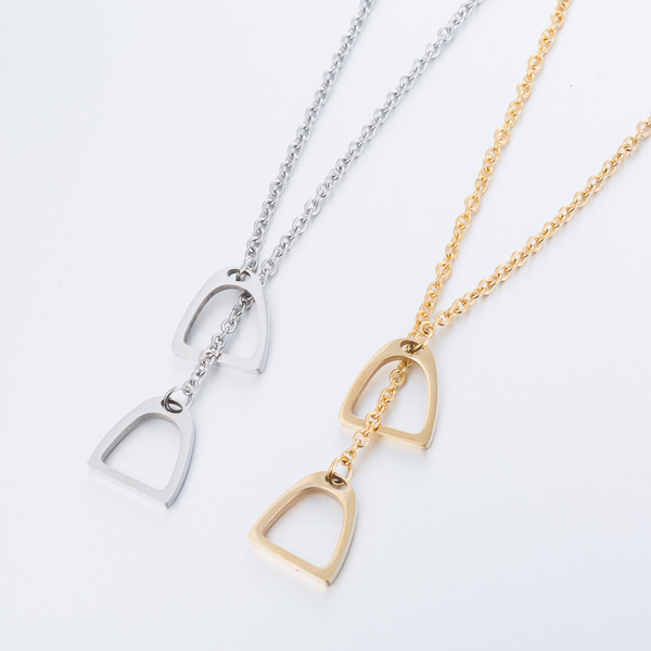 Korean women's necklace