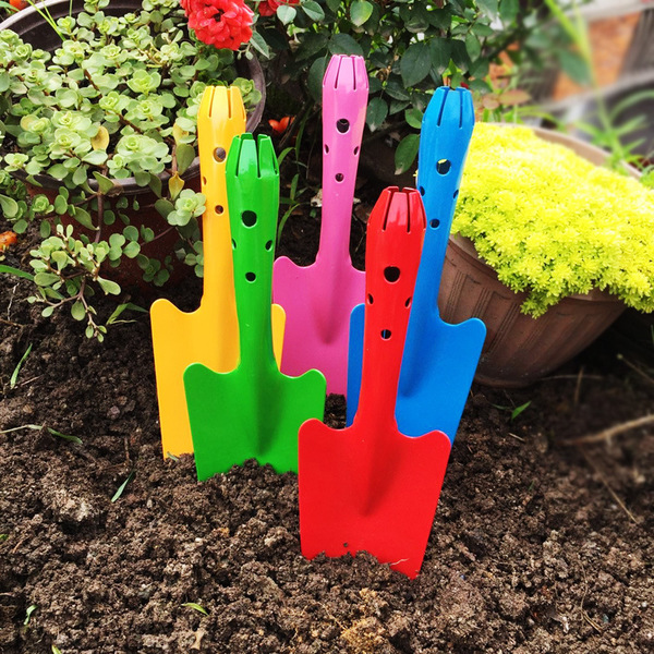 Little iron shovel family balcony vegetables planting flowers thick…