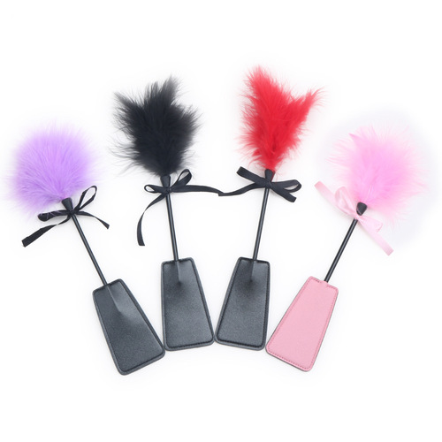 Interesting Couple Flirting Feather Stick Teasing Feather Slap Men and Women Leather Slap Adult Sex Toy Dropshipping