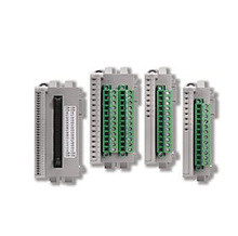 Micro800 ��չ I/O ģ�� 2080-LC50-24QWB