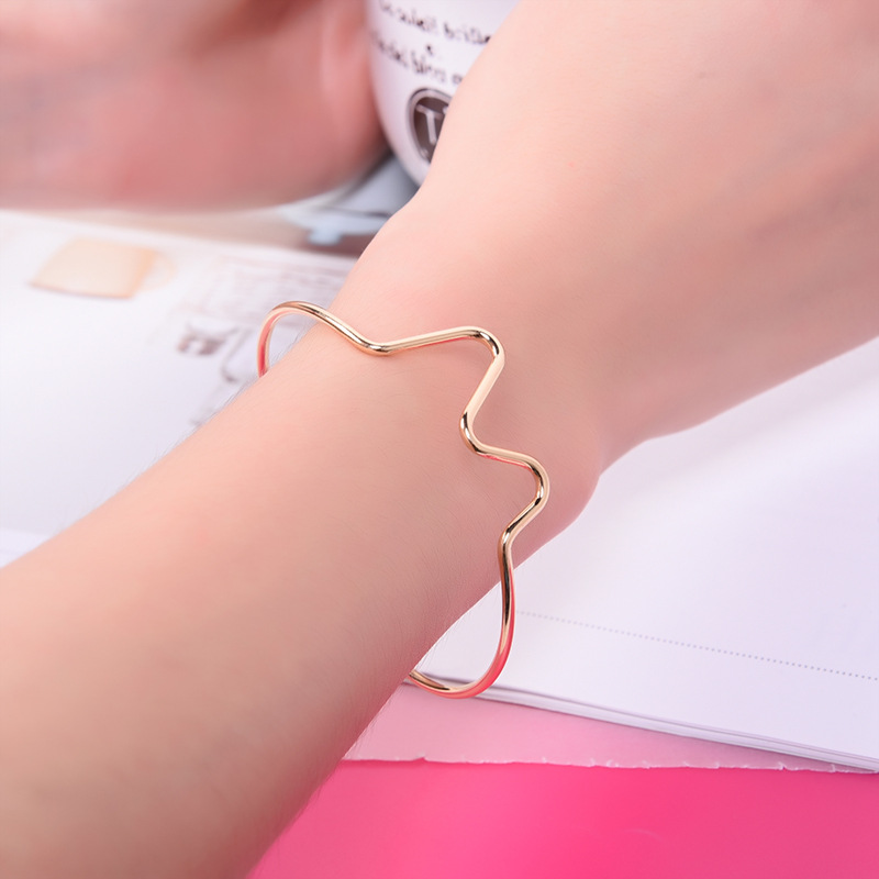 Nueva versión coreana de la pulsera fresca pequeña de la moda femenina, electrocardiograma creativo, pulsera de apertura curva, pulsera simple, pulsera