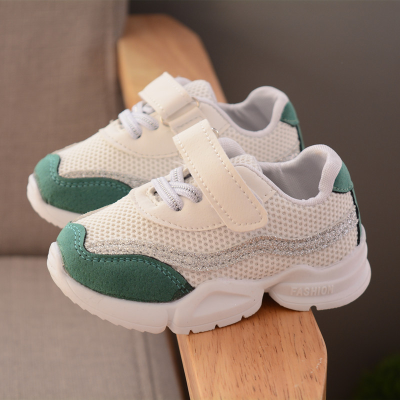 Zapatos para niños Ventas Directas zapatos para niños pequeños zapatos infantiles disueltos estilo coreano Zapatos de tablero zapatilla de deporte entrega de una sola pieza