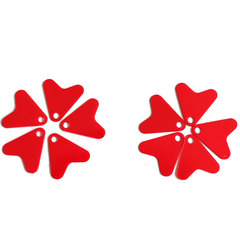 Factory wholesale: Artificial lure accessories – Lure-style plastic heart-shaped sequins, Lure bait components, and iron-plate accessories featuring red heart-shaped pieces.