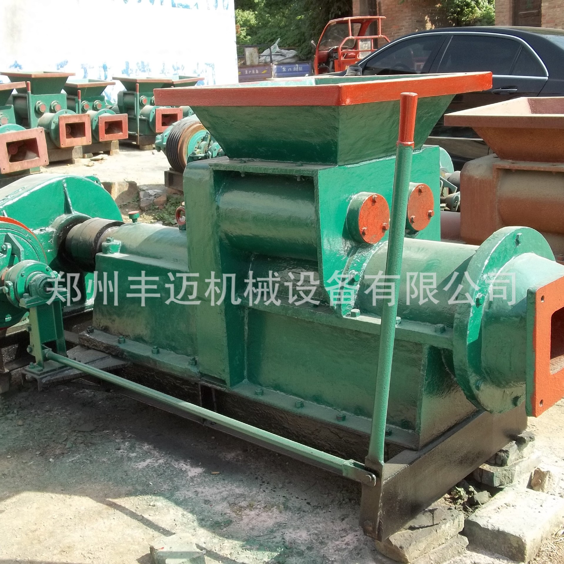 粉煤灰粘土制砖机 450型真空页岩砖成型机 红土制砖机