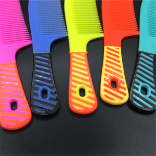 Color old-fashioned hair comb household plastic long hair adult large comb 2 yuan shop wholesale supply