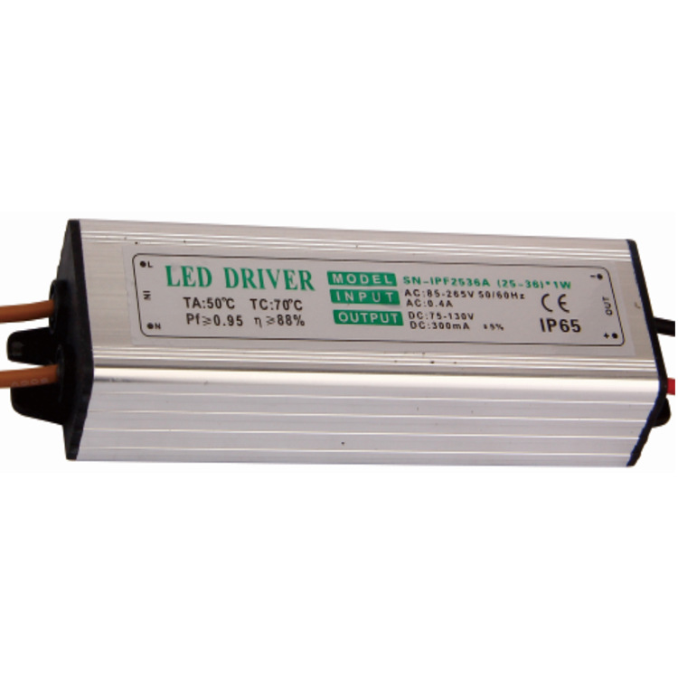 High-power, flicker-free 8-12 series 5 parallel 40-60W floodlight waterproof power supply, small street light, courtyard light LED driver