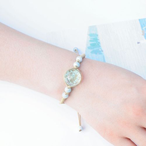 Gypsophila dried flower specimens, immortalized flower bracelets, couple bestie gifts, jewelry, popular cross-border peach blossom jewelry in Japan and South Korea