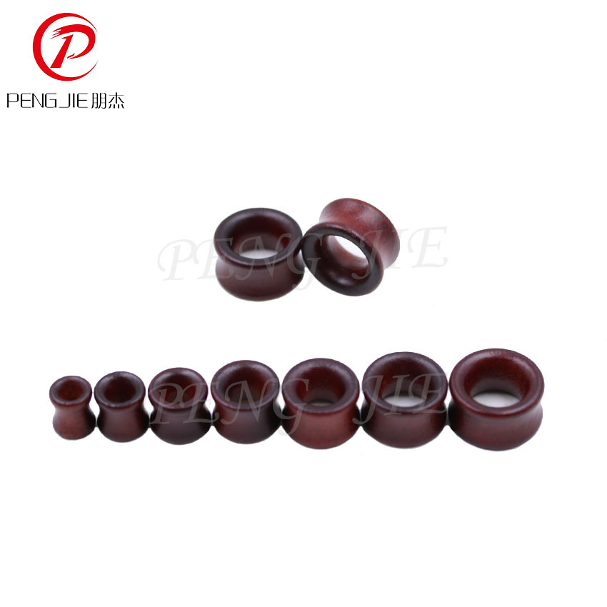 Pengjie Europea y Americana marrón hueco aurícula de madera joyería piercing