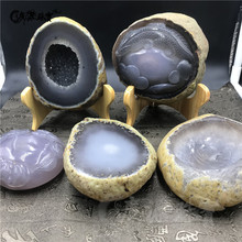 厂家直供真品玛瑙水胆原石摆件手工雕刻玛瑙水胆玉髓手把件工艺品