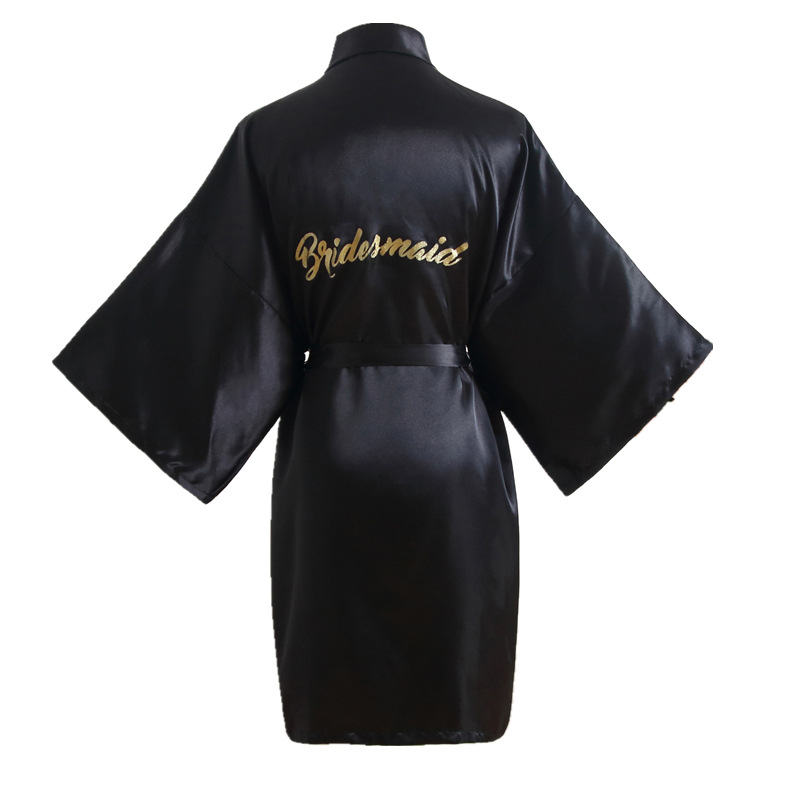 Cruz-frontera delgada boda bronceado en polvo dama de honor mañana vestido de maquillaje traje de seda señora novia cartas