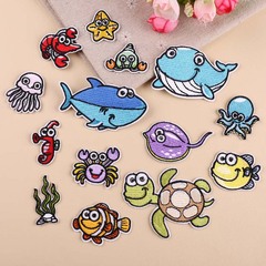 Embroidered patch with computerized floral design, stylish cartoon DIY sea creatures clothing decoration patch