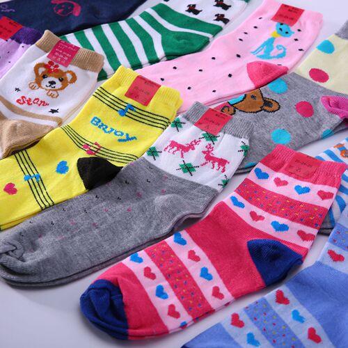 Socks street stall supply middle-aged and elderly mid-length autumn and winter casual mid-length cotton socks old lady socks women's socks wholesale