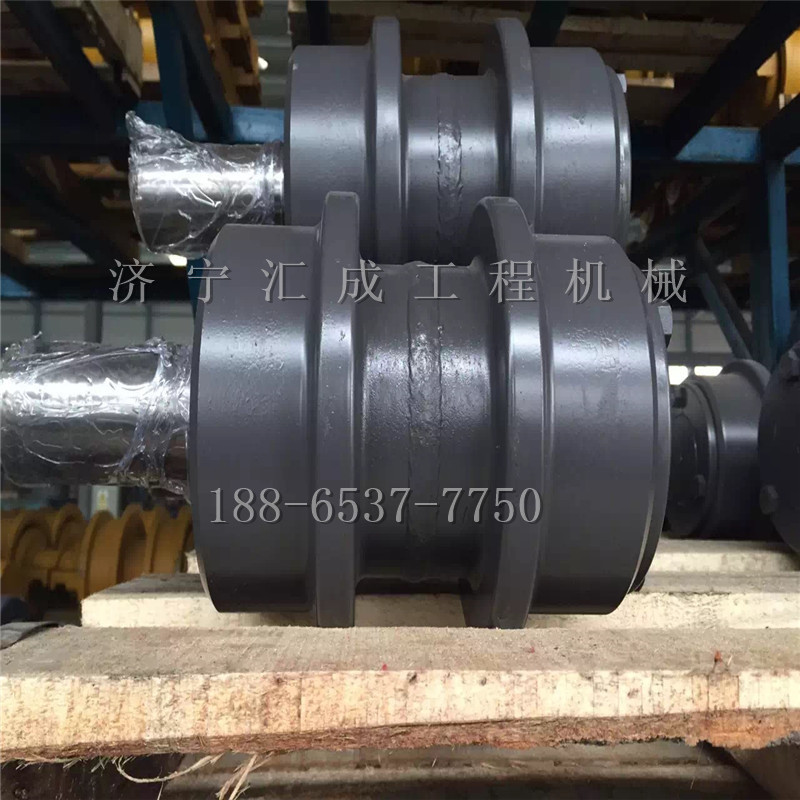 玉柴YC85挖掘机支重轮引导轮  玉柴挖掘机底盘配件 挖掘机支重轮