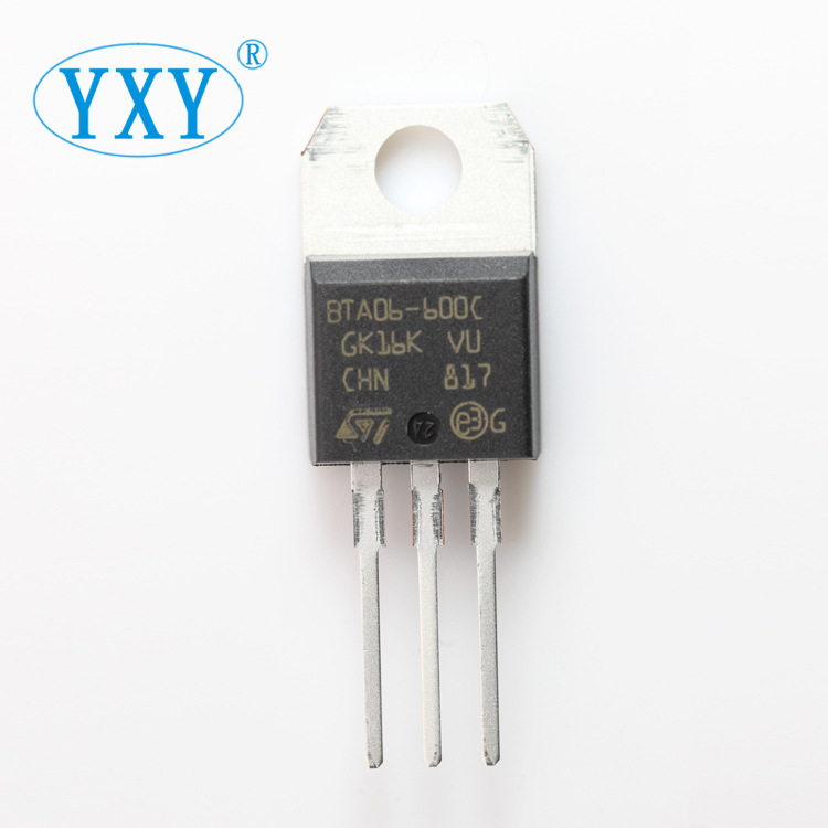 厂家直营 BTA06-600CRG TO-220封装 直插三极管 三端稳压管
