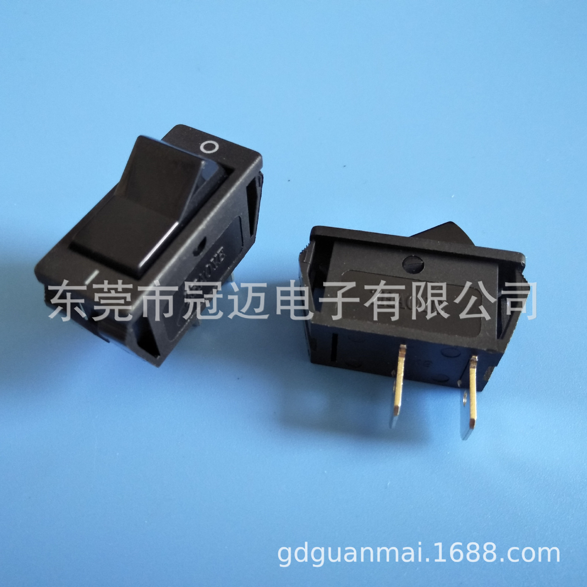 RS606A1船形船型翘板开关 二脚二档 30*14方形 关东煮 榨汁机按钮