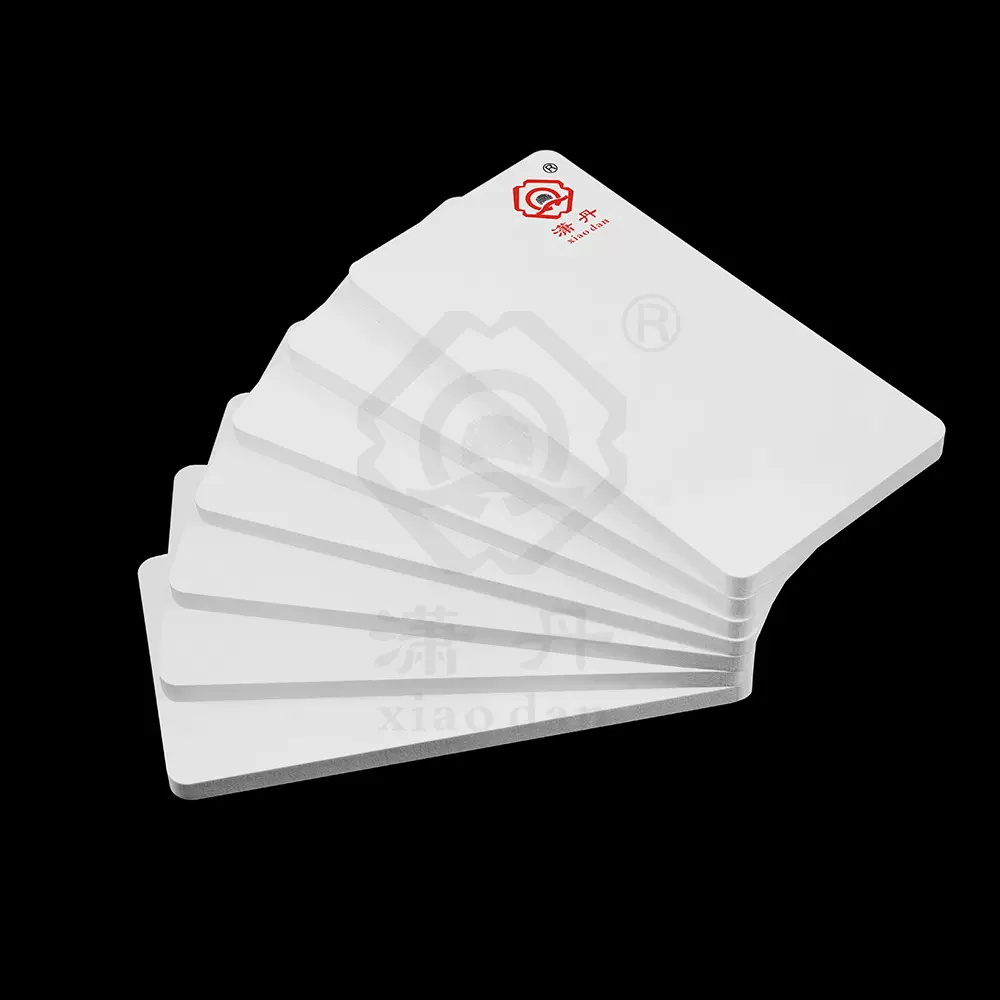 厂家直销pvc雪弗板10mmpvc发泡板广告雕刻出口环保pvc板材防水