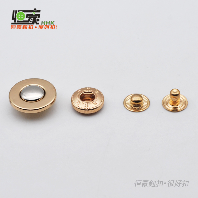 厂家批发 异形四合扣 金属纽扣 服装辅料 服装金属钮扣 风衣纽扣