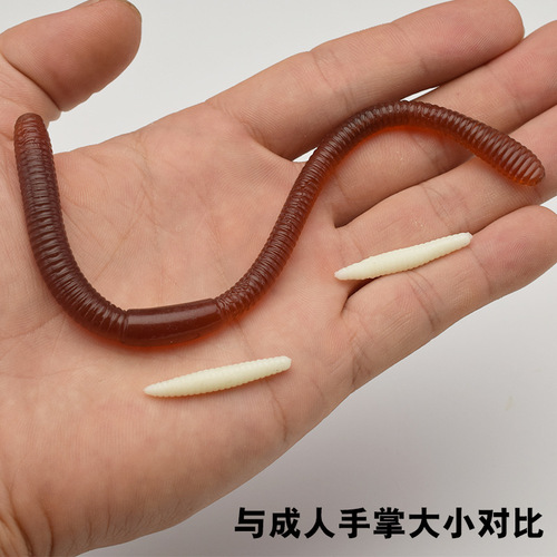 Simulated earthworms, soft rubber earthworms, prop maggots, pranks, startling people, street stall toys wholesale