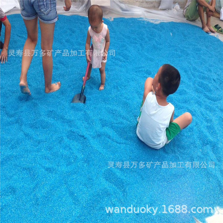 厂家供应玻璃砂蓝色玻璃碎块地坪用蓝色玻璃砂玻璃砂钴蓝色浅蓝色