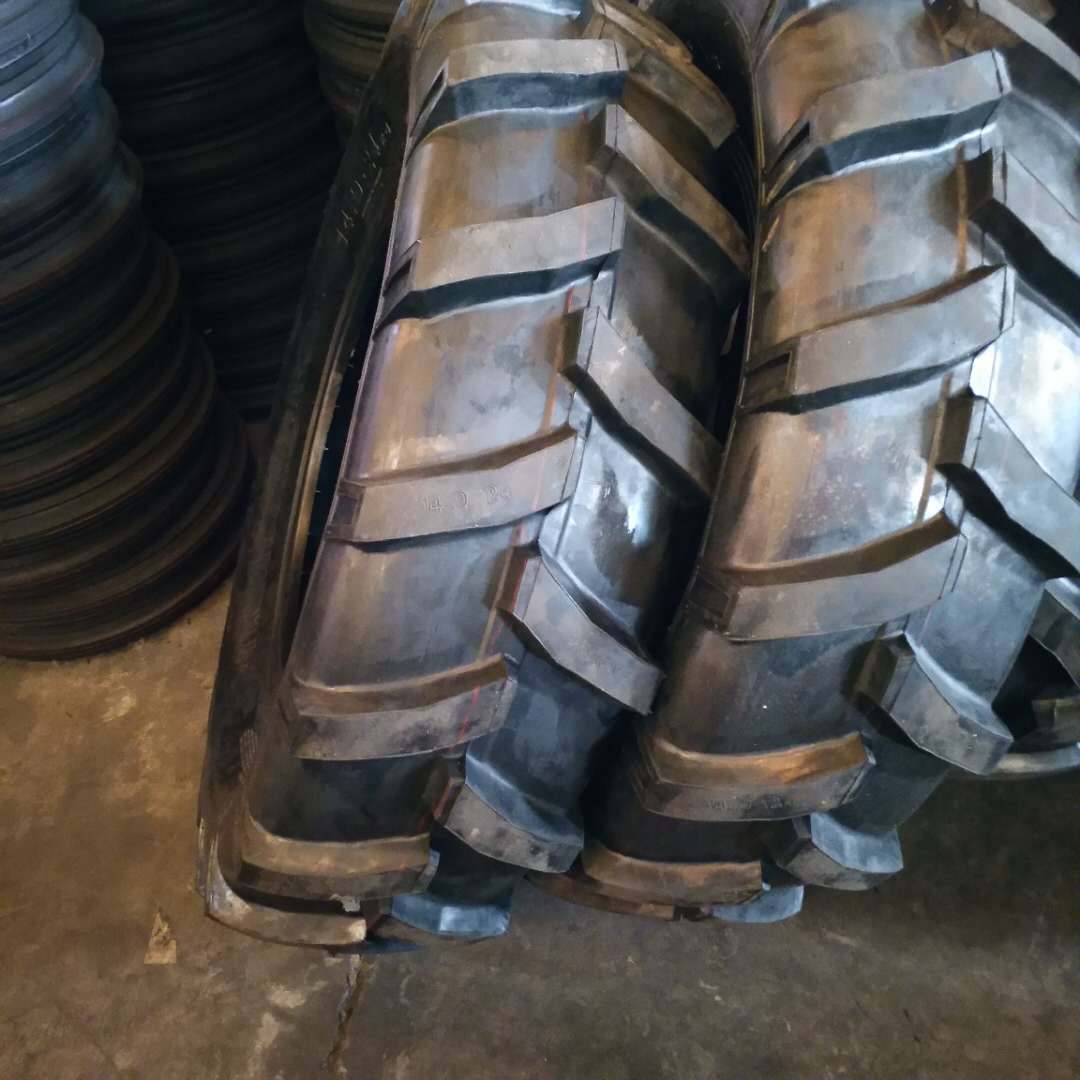 13.6-24 加深人字 拖拉机专用轮胎 农用车轮胎 质优耐磨 加强加厚