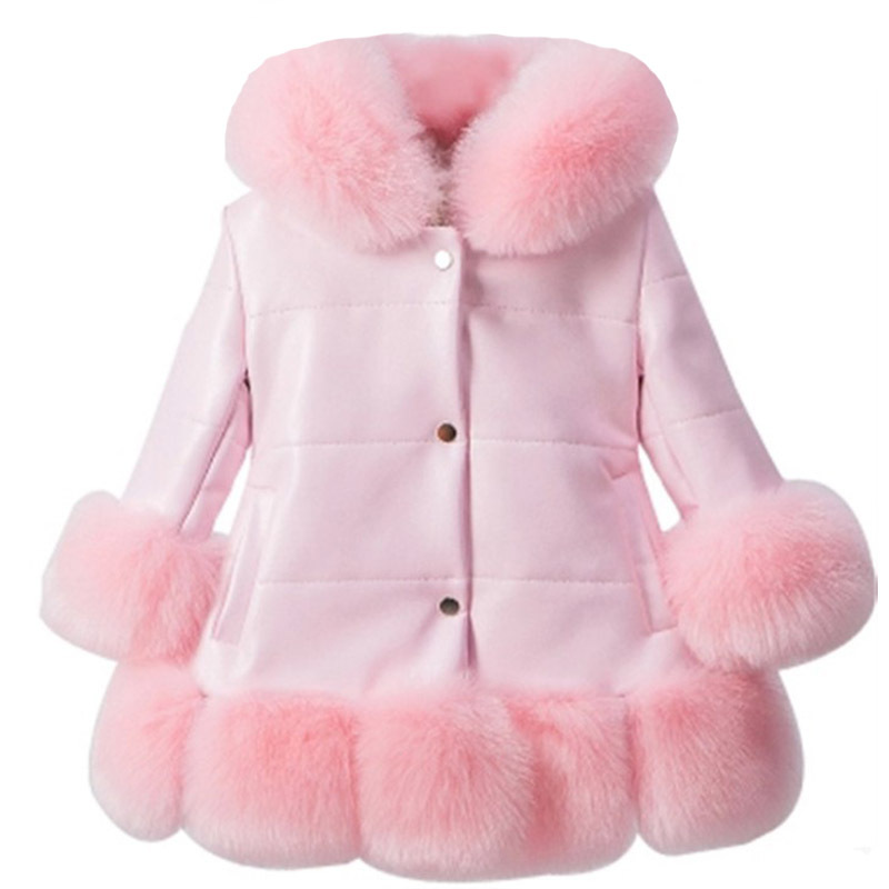 Abrigo engrosado de invierno para niñas 2023 nuevo estilo coreano para niños de piel pu integrado abrigo de algodón con capucha de longitud media