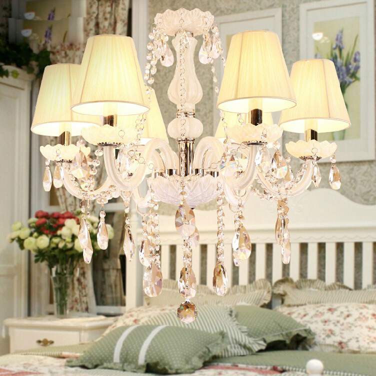 Lámpara de araña de estilo europeo sala de estar lámpara de cristal blanco dormitorio comedor lámpara Simple moderno estudio en el hogar lámparas de iluminación de velas