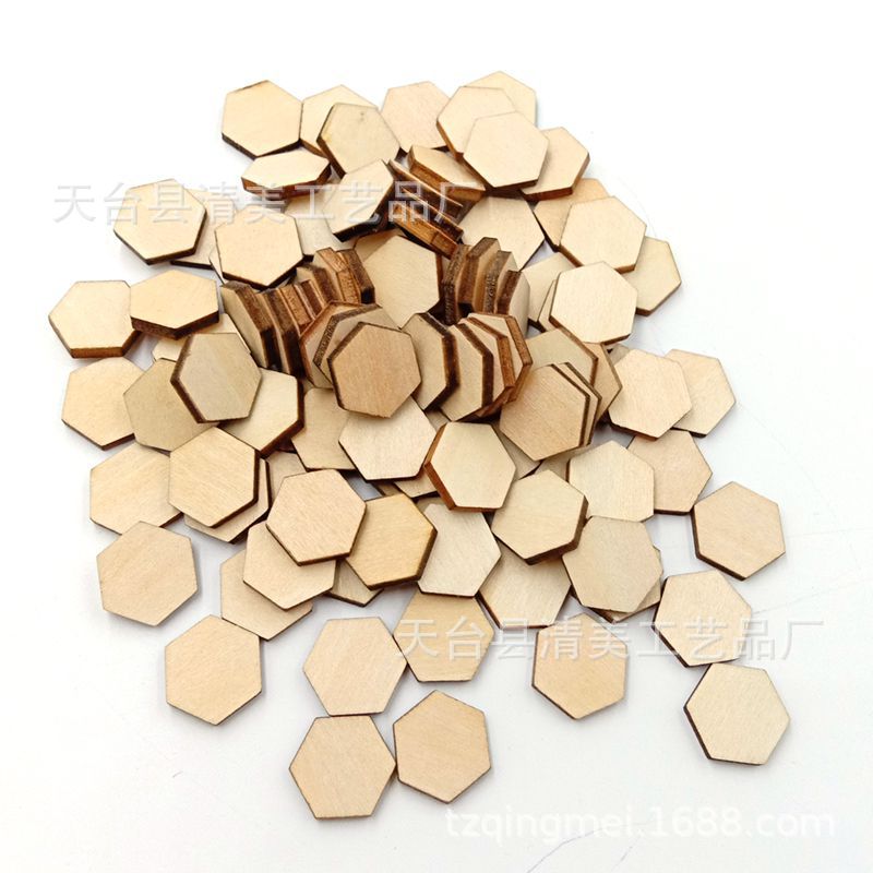 Pieza de madera decorativa hexagonal de tilo Pieza de botón de madera hexagonal en forma de borde