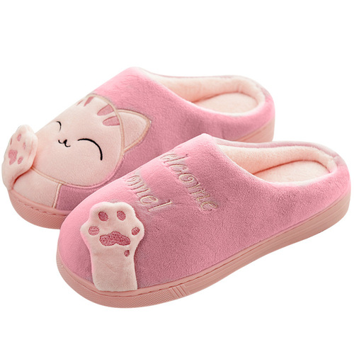 Cozy cotton slippers for indoor use—winter, heel-covered, cute cartoon design, women's warm, plush-lined, non-slip footwear for fall and winter, perfect for couples.