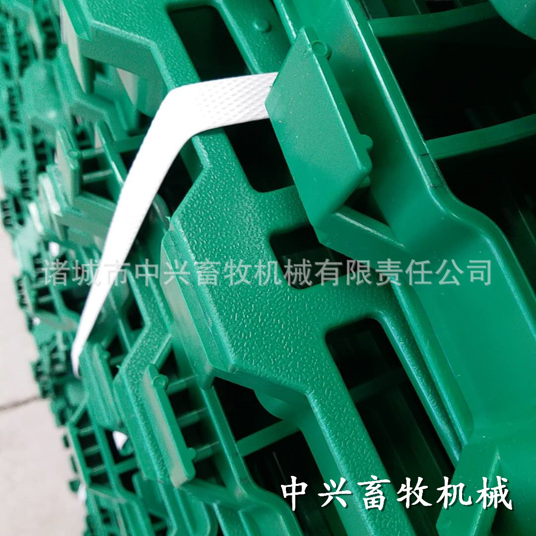 小羊塑料垫网 羊舍用扣板 优质漏粪板厂家